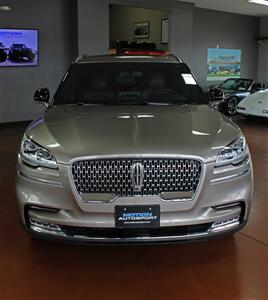 2020 Lincoln Aviator Reserve  AWD - Photo 4 - North Canton, OH 44720