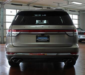 2020 Lincoln Aviator Reserve  AWD - Photo 7 - North Canton, OH 44720