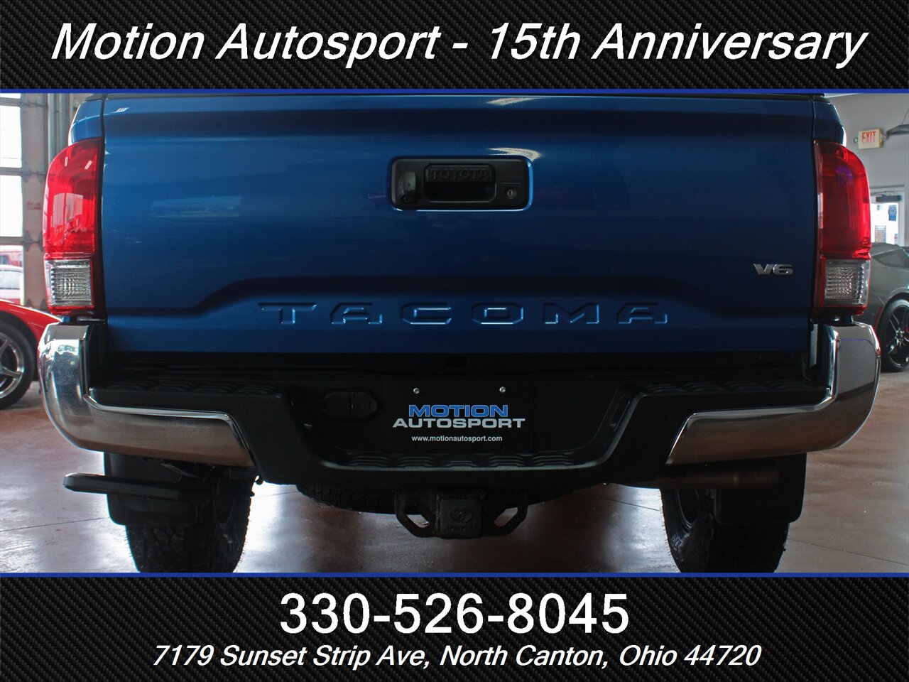 2017 Toyota Tacoma TRD Off-Road 4X4 - Photo 9 - North Canton, OH 44720