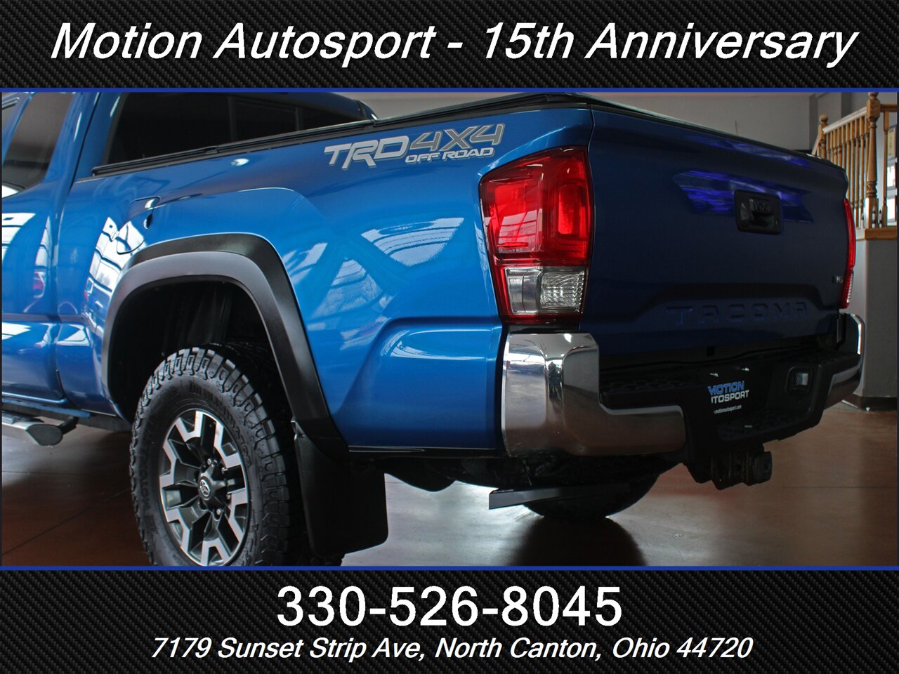 2017 Toyota Tacoma TRD Off-Road 4X4 - Photo 8 - North Canton, OH 44720