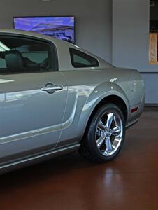 2009 Ford Mustang GT Premium   - Photo 41 - North Canton, OH 44720
