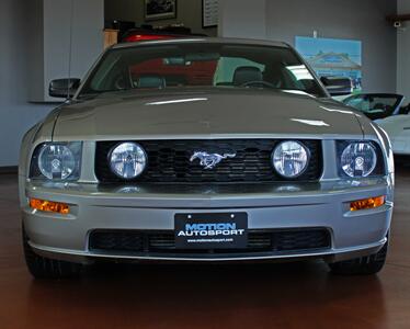 2009 Ford Mustang GT Premium   - Photo 3 - North Canton, OH 44720