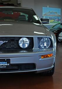 2009 Ford Mustang GT Premium   - Photo 36 - North Canton, OH 44720