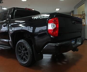 2020 Toyota Tundra SR5 Leather Moon Roof  TRD Off Road 4X4 - Photo 6 - North Canton, OH 44720