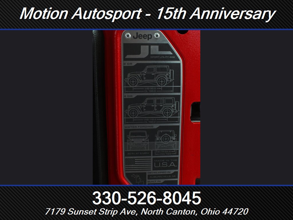 2018 Jeep Wrangler Unlimited Sahara Hard Top 4X4 - Photo 13 - North Canton, OH 44720