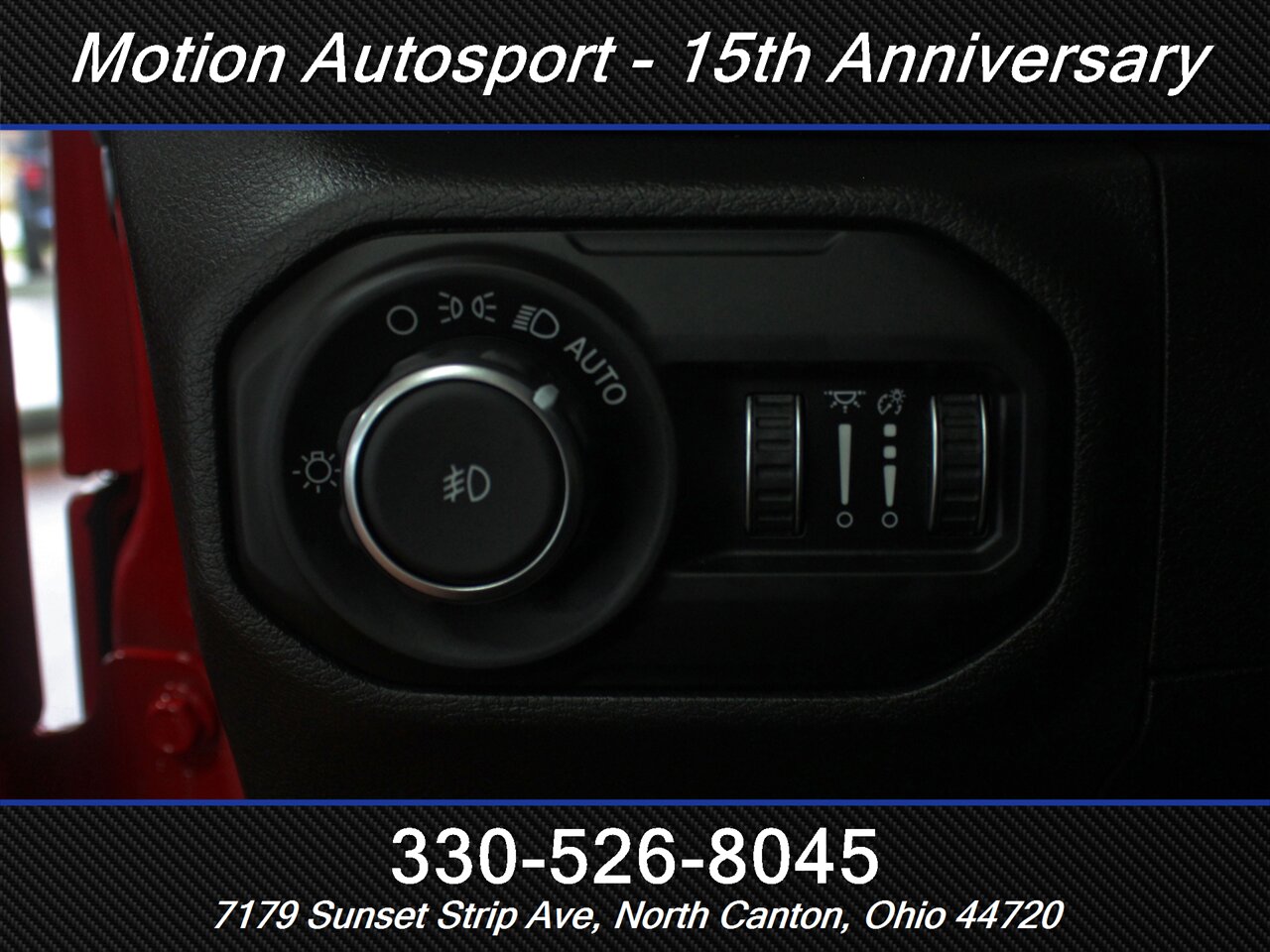 2018 Jeep Wrangler Unlimited Sahara Hard Top 4X4 - Photo 19 - North Canton, OH 44720