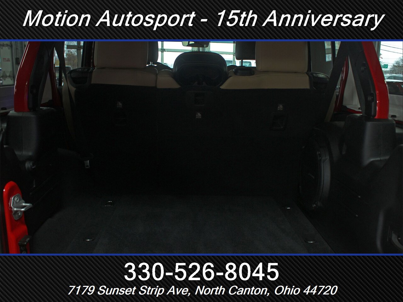 2018 Jeep Wrangler Unlimited Sahara Hard Top 4X4 - Photo 10 - North Canton, OH 44720