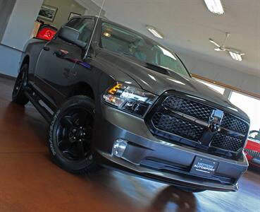 2021 RAM 1500 Classic Express  Black Top Edition 4X4 - Photo 51 - North Canton, OH 44720