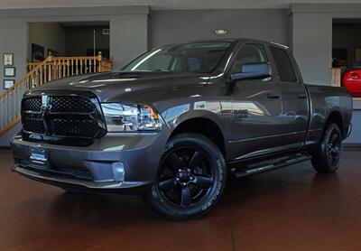 2021 RAM 1500 Classic Express  Black Top Edition 4X4 - Photo 1 - North Canton, OH 44720