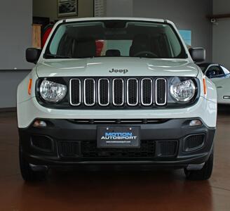 2016 Jeep Renegade Sport  4X4 - Photo 3 - North Canton, OH 44720