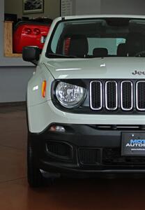 2016 Jeep Renegade Sport  4X4 - Photo 46 - North Canton, OH 44720