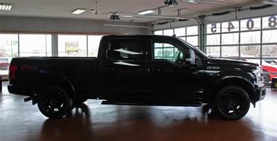 2018 Ford F-150 Lariat  Sport Panoramic Moon Roof Navigation 4X4 - Photo 10 - North Canton, OH 44720