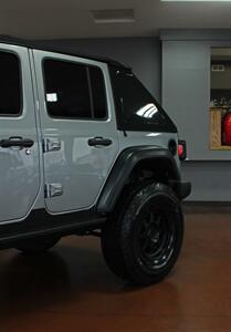 2018 Jeep Wrangler Unlimited Sport S  Custom Lift 4X4 - Photo 42 - North Canton, OH 44720