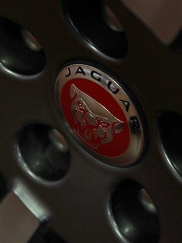 2017 Jaguar XJL Portfolio photo