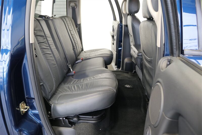 2003 Dodge Ram 2500 SLT 4dr Quad Cab  1-OWNER* 100% RUST FREE* SHORT BED HIGH OUTPUT CUMMINS 5.9L* 6-SPEED MANUAL* LEATHER* REAR AIRBAGS* BANKS EXAUST BRAKE* IN BED AUX FUEL TANK* ALL RECORDS SINCE NEW* WINDOW STICKER* 2-KEYS* 35 "NITTOs - Photo 18 - Portland, OR 97230