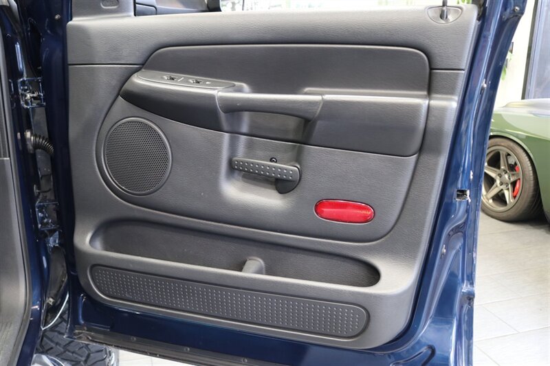 2003 Dodge Ram 2500 SLT 4dr Quad Cab  1-OWNER* 100% RUST FREE* SHORT BED HIGH OUTPUT CUMMINS 5.9L* 6-SPEED MANUAL* LEATHER* REAR AIRBAGS* BANKS EXAUST BRAKE* IN BED AUX FUEL TANK* ALL RECORDS SINCE NEW* WINDOW STICKER* 2-KEYS* 35 "NITTOs - Photo 65 - Portland, OR 97230