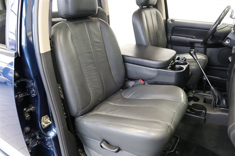 2003 Dodge Ram 2500 SLT 4dr Quad Cab  1-OWNER* 100% RUST FREE* SHORT BED HIGH OUTPUT CUMMINS 5.9L* 6-SPEED MANUAL* LEATHER* REAR AIRBAGS* BANKS EXAUST BRAKE* IN BED AUX FUEL TANK* ALL RECORDS SINCE NEW* WINDOW STICKER* 2-KEYS* 35 "NITTOs - Photo 17 - Portland, OR 97230