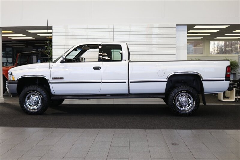 1996 Dodge Ram 2500 Laramie SLT 1-OWNER* 100% RUST FREE* NEW FRONT & REAR COMPLETE BRAKE SYSTEM* NEW FRONT CRANK SEAL-TIMING COVER GASKET* TRANSMISSION-TRANSFER CASE SERVICE* NEW U-JOINTS* NEW FULL AC SYSTEM* ALL BOOKS-MANUALS - Photo 4 - Portland, OR 97230