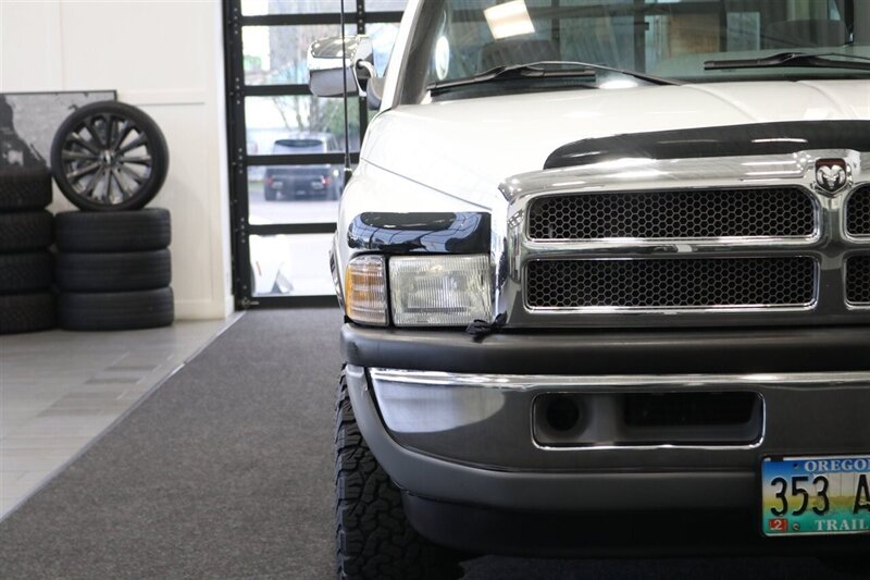 1996 Dodge Ram 2500 Laramie SLT 1-OWNER* 100% RUST FREE* NEW FRONT & REAR COMPLETE BRAKE SYSTEM* NEW FRONT CRANK SEAL-TIMING COVER GASKET* TRANSMISSION-TRANSFER CASE SERVICE* NEW U-JOINTS* NEW FULL AC SYSTEM* ALL BOOKS-MANUALS - Photo 63 - Portland, OR 97230