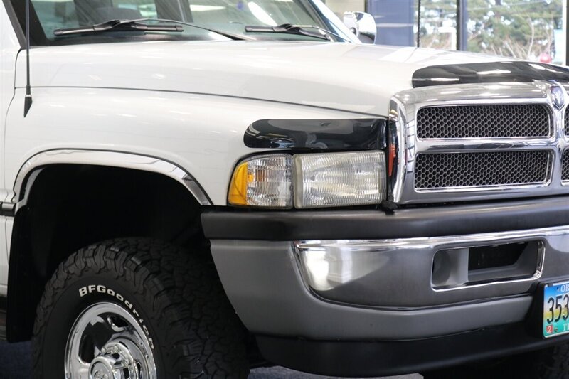 1996 Dodge Ram 2500 Laramie SLT 1-OWNER* 100% RUST FREE* NEW FRONT & REAR COMPLETE BRAKE SYSTEM* NEW FRONT CRANK SEAL-TIMING COVER GASKET* TRANSMISSION-TRANSFER CASE SERVICE* NEW U-JOINTS* NEW FULL AC SYSTEM* ALL BOOKS-MANUALS - Photo 13 - Portland, OR 97230