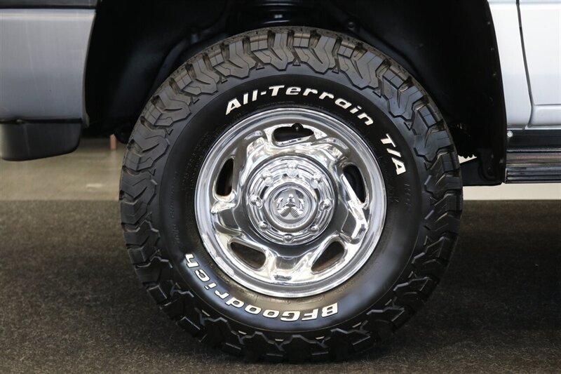 1996 Dodge Ram 2500 Laramie SLT 1-OWNER* 100% RUST FREE* NEW FRONT & REAR COMPLETE BRAKE SYSTEM* NEW FRONT CRANK SEAL-TIMING COVER GASKET* TRANSMISSION-TRANSFER CASE SERVICE* NEW U-JOINTS* NEW FULL AC SYSTEM* ALL BOOKS-MANUALS - Photo 16 - Portland, OR 97230