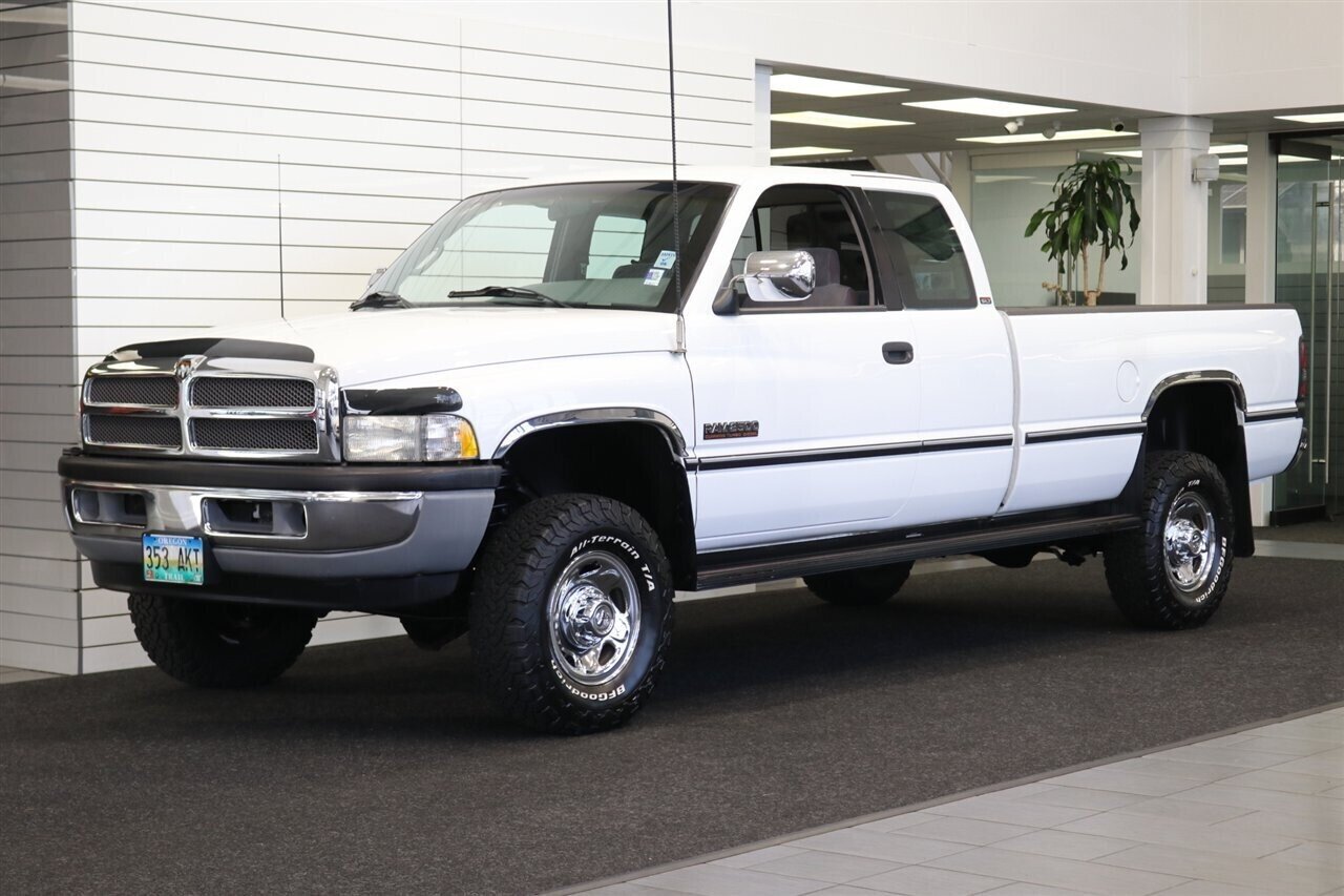 1996 Dodge Ram 2500 Laramie SLT  1-OWNER* 100% RUST FREE* NEW FRONT & REAR COMPLETE BRAKE SYSTEM* NEW FRONT CRANK SEAL-TIMING COVER GASKET* TRANSMISSION-TRANSFER CASE SERVICE* NEW U-JOINTS* NEW FULL AC SYSTEM* ALL BOOKS-MANUALS - Photo 1 - Portland, OR 97230