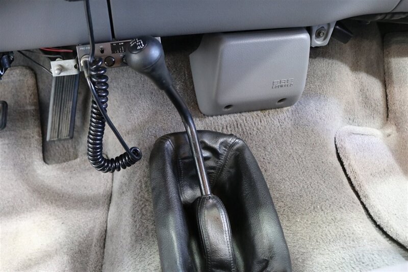 1996 Dodge Ram 2500 Laramie SLT 1-OWNER* 100% RUST FREE* NEW FRONT & REAR COMPLETE BRAKE SYSTEM* NEW FRONT CRANK SEAL-TIMING COVER GASKET* TRANSMISSION-TRANSFER CASE SERVICE* NEW U-JOINTS* NEW FULL AC SYSTEM* ALL BOOKS-MANUALS - Photo 90 - Portland, OR 97230