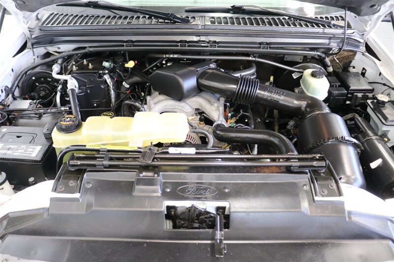 2001 Ford F-350 Lariat   - Photo 14 - Portland, OR 97230