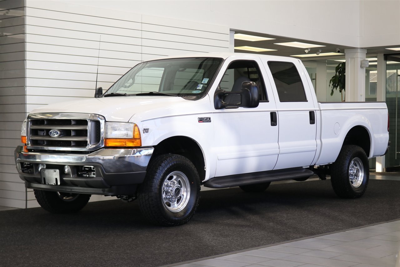 2001 Ford F-350 Lariat   - Photo 1 - Portland, OR 97230