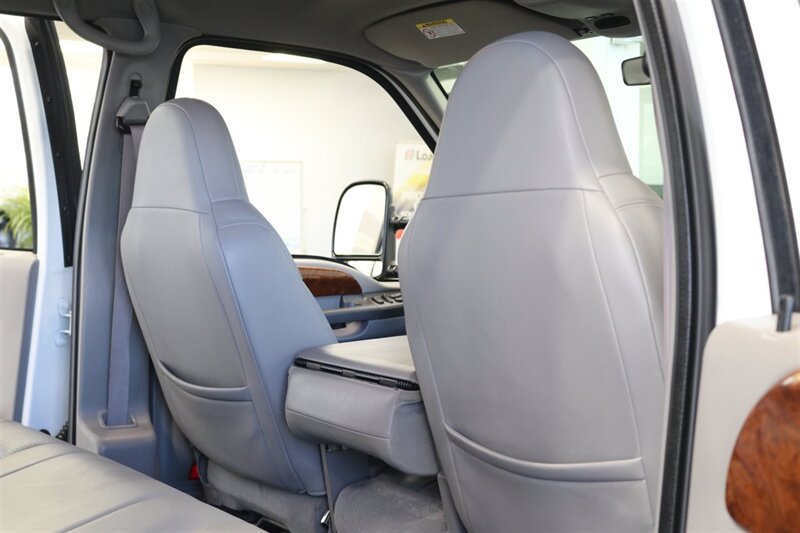 2001 Ford F-350 Lariat   - Photo 81 - Portland, OR 97230