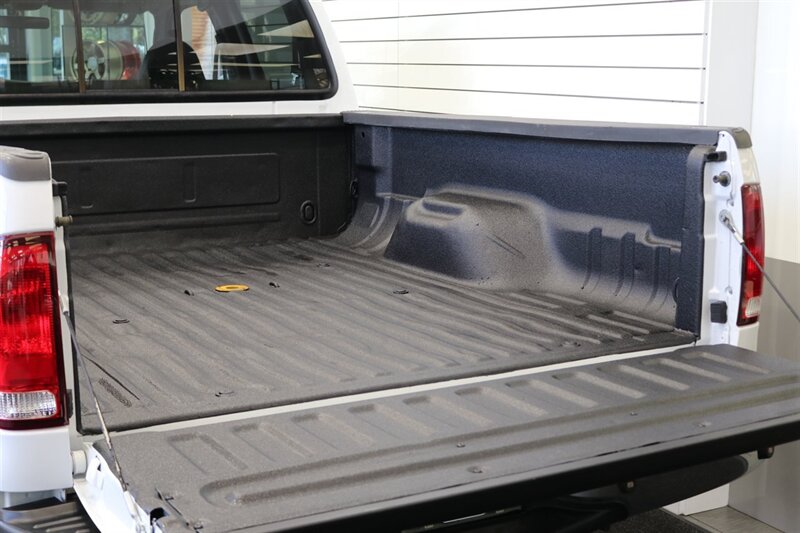 2001 Ford F-350 Lariat   - Photo 45 - Portland, OR 97230