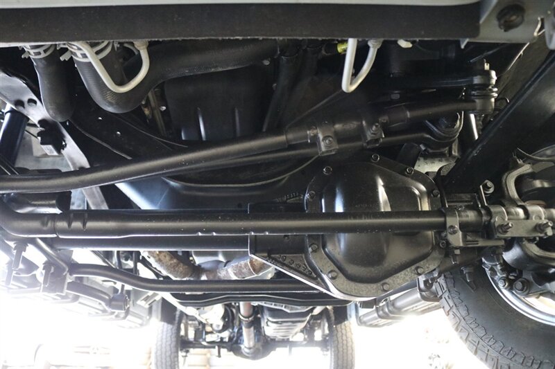 2001 Ford F-350 Lariat   - Photo 39 - Portland, OR 97230