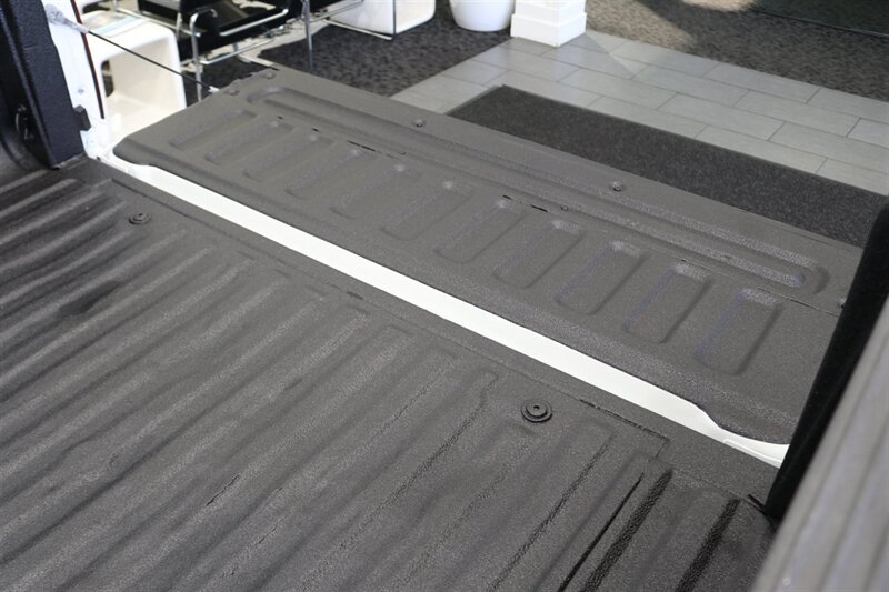 2001 Ford F-350 Lariat   - Photo 47 - Portland, OR 97230