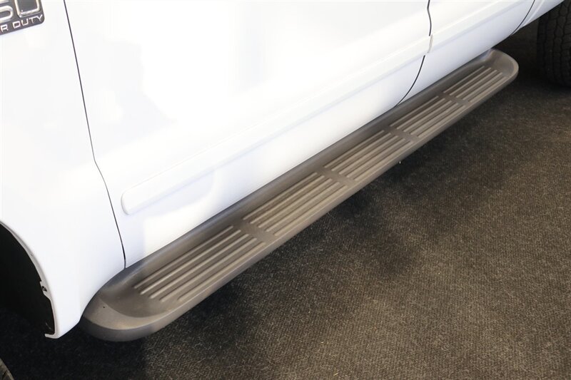 2001 Ford F-350 Lariat   - Photo 56 - Portland, OR 97230