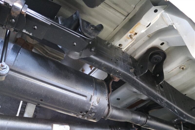 2001 Ford F-350 Lariat   - Photo 33 - Portland, OR 97230