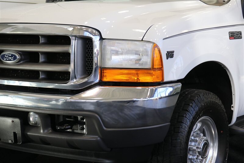 2001 Ford F-350 Lariat   - Photo 10 - Portland, OR 97230