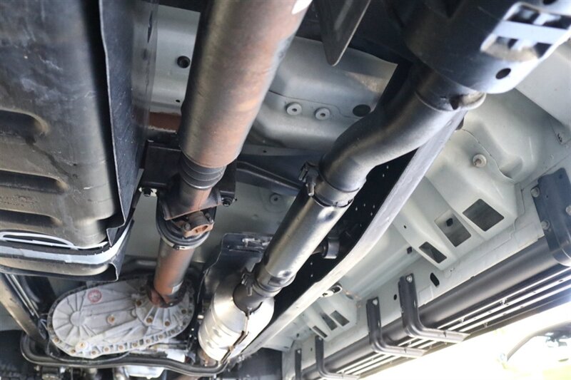 2001 Ford F-350 Lariat   - Photo 24 - Portland, OR 97230