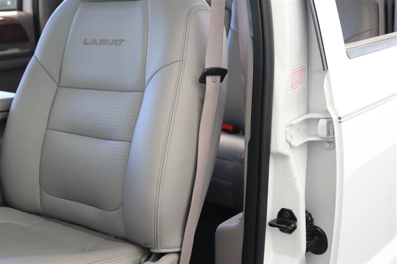 2001 Ford F-350 Lariat   - Photo 72 - Portland, OR 97230