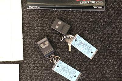 1998 Dodge Ram 2500 Laramie SLT  1-OWNER* SHORT BED* ALL SERVICE RECORDS SINCE NEW W/ ORIGINAL WINDOW STICKER* NEW 33 " BFG KO3 10-PLYS* NEVER HAD 5TH WHEEL OR GOOSE NECK* COOLANT & AC SERVICE* NEW STEERING BOX - Photo 85 - Portland, OR 97230