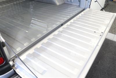 1998 Dodge Ram 2500 Laramie SLT  1-OWNER* SHORT BED* ALL SERVICE RECORDS SINCE NEW W/ ORIGINAL WINDOW STICKER* NEW 33 " BFG KO3 10-PLYS* NEVER HAD 5TH WHEEL OR GOOSE NECK* COOLANT & AC SERVICE* NEW STEERING BOX - Photo 39 - Portland, OR 97230