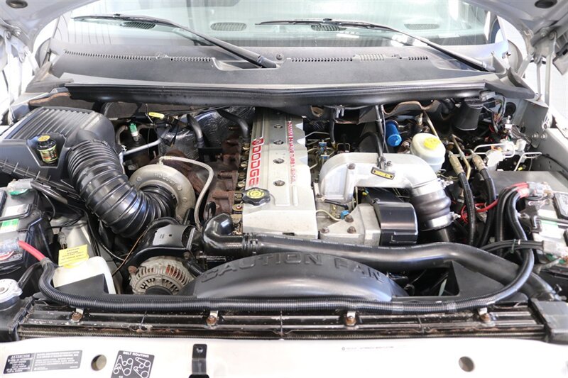 1998 Dodge Ram 2500 Laramie SLT  1-OWNER* SHORT BED* ALL SERVICE RECORDS SINCE NEW W/ ORIGINAL WINDOW STICKER* NEW 33 " BFG KO3 10-PLYS* NEVER HAD 5TH WHEEL OR GOOSE NECK* COOLANT & AC SERVICE* NEW STEERING BOX - Photo 14 - Portland, OR 97230