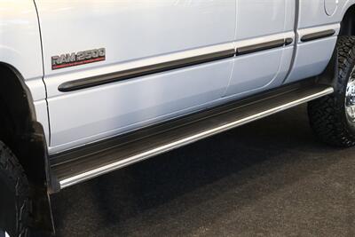 1998 Dodge Ram 2500 Laramie SLT  1-OWNER* SHORT BED* ALL SERVICE RECORDS SINCE NEW W/ ORIGINAL WINDOW STICKER* NEW 33 " BFG KO3 10-PLYS* NEVER HAD 5TH WHEEL OR GOOSE NECK* COOLANT & AC SERVICE* NEW STEERING BOX - Photo 44 - Portland, OR 97230