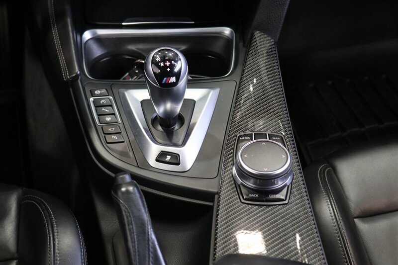 2018 BMW M4  FULL LEATHER* ACTIVE AUTO WORKS CATLESS DOWN PIPES - MID PIPES W-RESONATORS-MAAD MAX MUFFLER* VRSF FRONT MOUNT INTAKE* MISHIMOTO CHARGE PIPES* FULLY SERVICED* CARBON FRONT LIP* 2-KEYS-WINDOW STICKER - Photo 22 - Portland, OR 97230