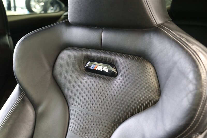2018 BMW M4  FULL LEATHER* ACTIVE AUTO WORKS CATLESS DOWN PIPES - MID PIPES W-RESONATORS-MAAD MAX MUFFLER* VRSF FRONT MOUNT INTAKE* MISHIMOTO CHARGE PIPES* FULLY SERVICED* CARBON FRONT LIP* 2-KEYS-WINDOW STICKER - Photo 41 - Portland, OR 97230