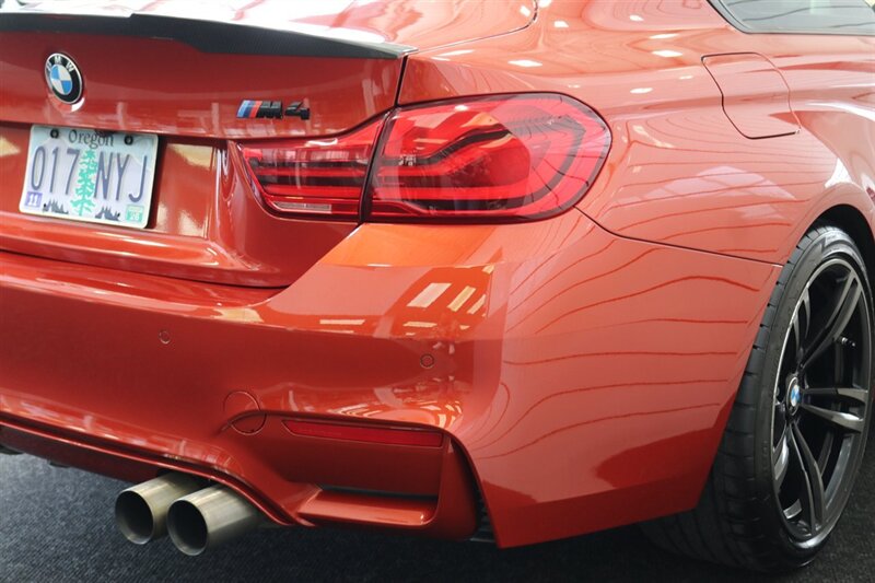 2018 BMW M4  FULL LEATHER* ACTIVE AUTO WORKS CATLESS DOWN PIPES - MID PIPES W-RESONATORS-MAAD MAX MUFFLER* VRSF FRONT MOUNT INTAKE* MISHIMOTO CHARGE PIPES* FULLY SERVICED* CARBON FRONT LIP* 2-KEYS-WINDOW STICKER - Photo 14 - Portland, OR 97230