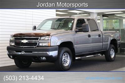 2006 Chevrolet Silverado 2500 LT3 4dr Crew Cab  1-OWNER* 77K MILES* 0-ACCIDENTS* 100% STOCK* SPRAY IN BED LINER* NEWER 10-PLY A/T TIRES* HEATED SEATS* 2-KEYS AND ALL BOOKS* FRESH SERVICE