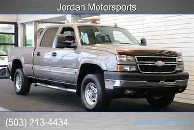 2006 Chevrolet Silverado 2500 LT3 4dr Crew Cab  1-OWNER* 77K MILES* 0-ACCIDENTS* 100% STOCK* SPRAY IN BED LINER* NEWER 10-PLY A/T TIRES* HEATED SEATS* 2-KEYS AND ALL BOOKS* FRESH SERVICE