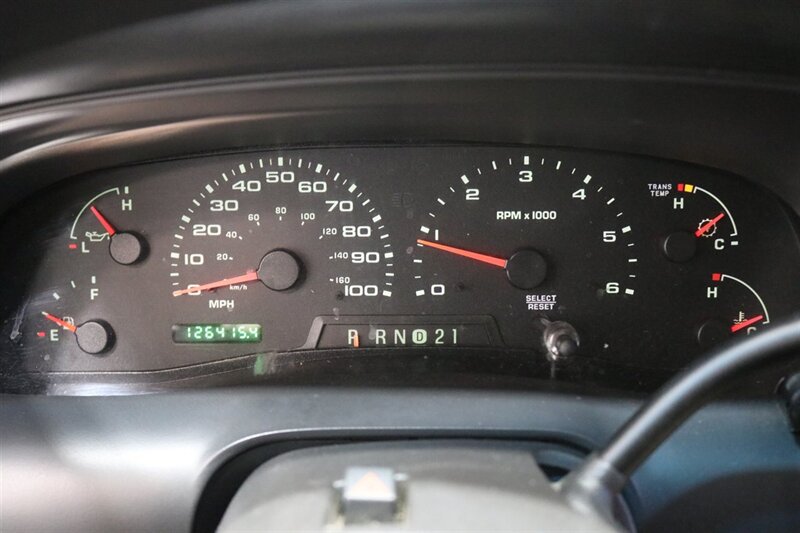 2005 Ford Excursion Limited  100% RUST FREE* ALL SERVICE RECORDS SINCE NEW* NEW 2.5 " BILSTEIN LEVEL KIT W/ NEW 35 " FALKEN A/T 4W 10-PLYS* LIKE NEW INTERIOR* FRESH SERVICE* ALL BOOKS & KEYS* ALL FLUIDS FLUSHED & CHANGED - Photo 84 - Portland, OR 97230