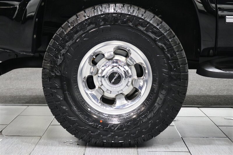 2005 Ford Excursion Limited  100% RUST FREE* ALL SERVICE RECORDS SINCE NEW* NEW 2.5 " BILSTEIN LEVEL KIT W/ NEW 35 " FALKEN A/T 4W 10-PLYS* LIKE NEW INTERIOR* FRESH SERVICE* ALL BOOKS & KEYS* ALL FLUIDS FLUSHED & CHANGED - Photo 61 - Portland, OR 97230