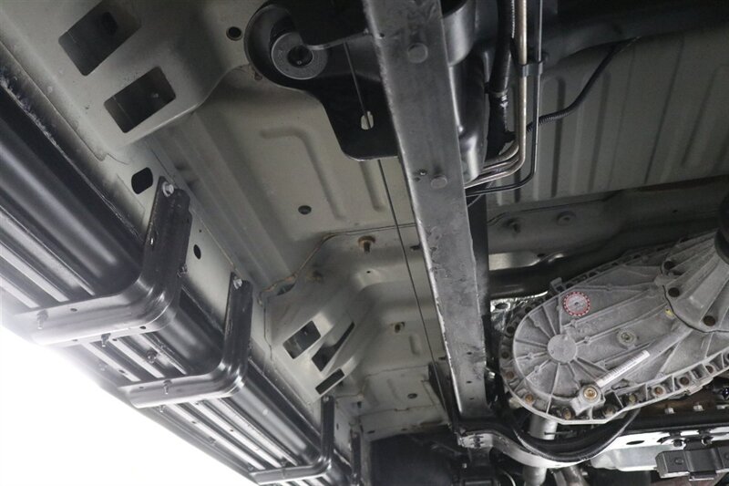 2005 Ford Excursion Limited  100% RUST FREE* ALL SERVICE RECORDS SINCE NEW* NEW 2.5 " BILSTEIN LEVEL KIT W/ NEW 35 " FALKEN A/T 4W 10-PLYS* LIKE NEW INTERIOR* FRESH SERVICE* ALL BOOKS & KEYS* ALL FLUIDS FLUSHED & CHANGED - Photo 22 - Portland, OR 97230